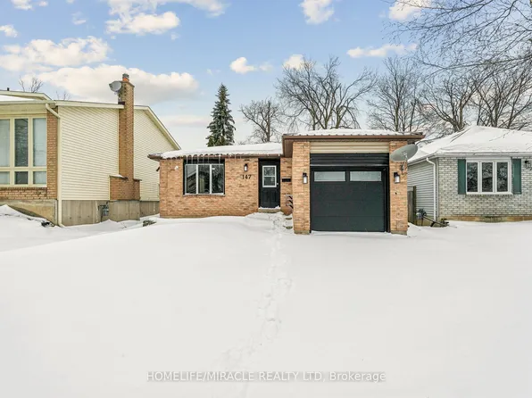 147 Hickling Trl, Barrie, ON L4M 5T7
