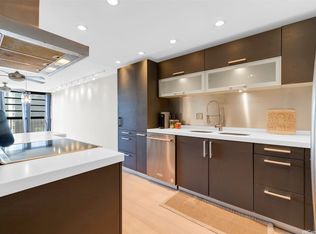 1414 Alexander St #305, Honolulu, HI 96822