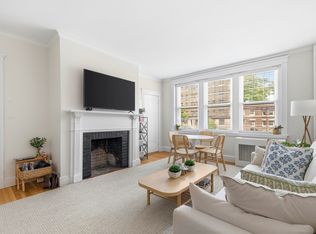 1992 Commonwealth Ave APT 4, Brighton, MA 02135