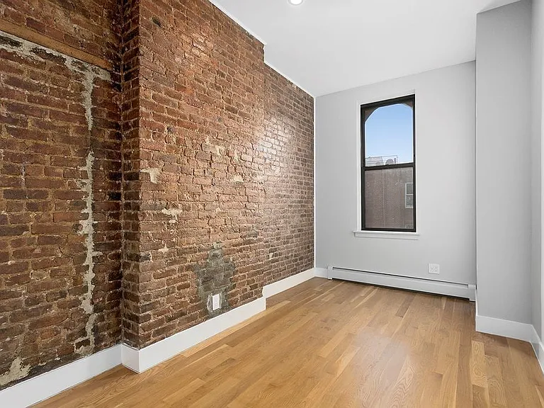 215 Ralph Ave #2R — Photo 3