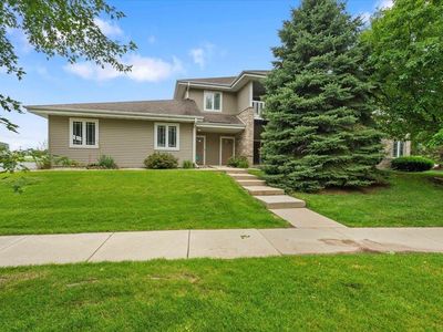 718 Herndon Drive #B, Madison, WI, 53718