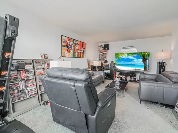 2483 West 16th Street image 7 of 25