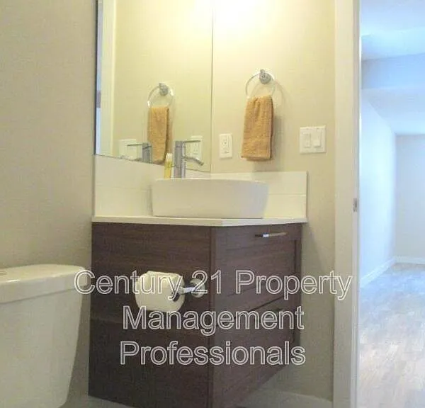 7427 106th St NW — Photo 27