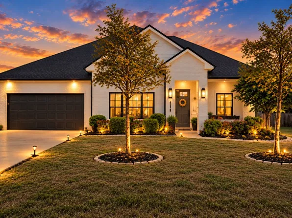 10160 Kildee Trl, Sanger, TX 76266
