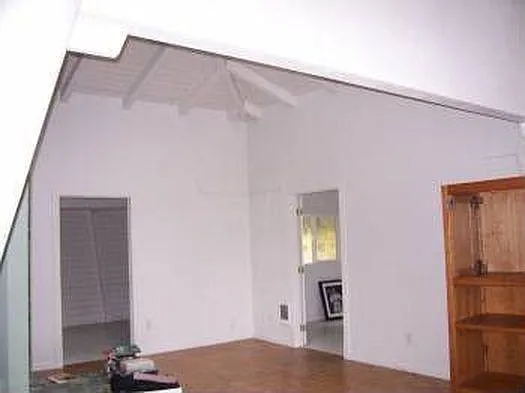 McFarland Dr — Photo 18