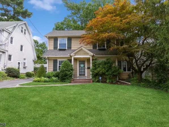 20 Campbell Rd, Millburn Twp., NJ 07078