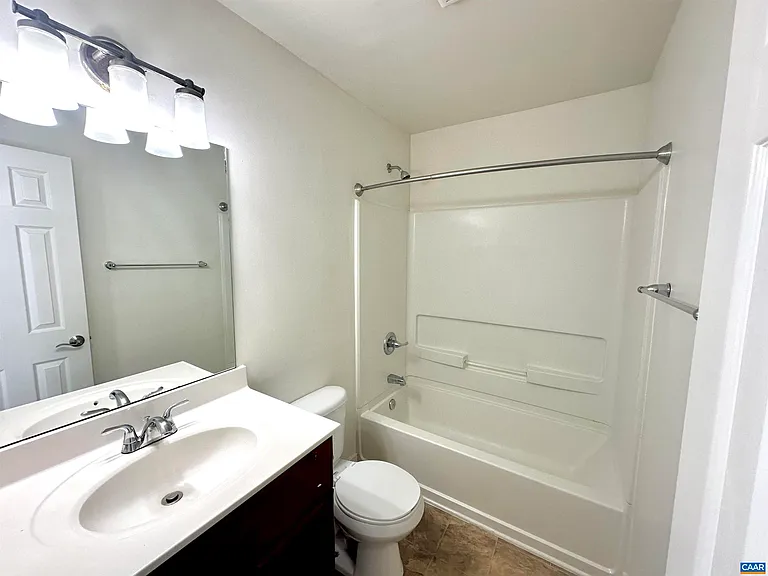 855 Fountain Ct #A — Photo 12