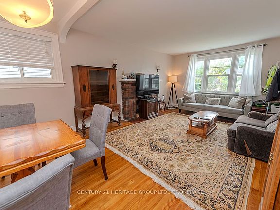 4th image of 170 Napier St