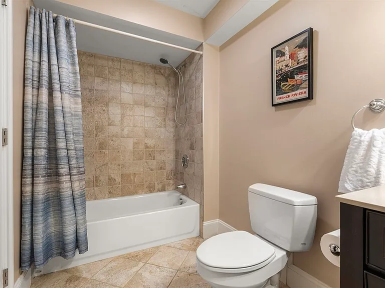 865 Lagrange St #5 — Photo 12