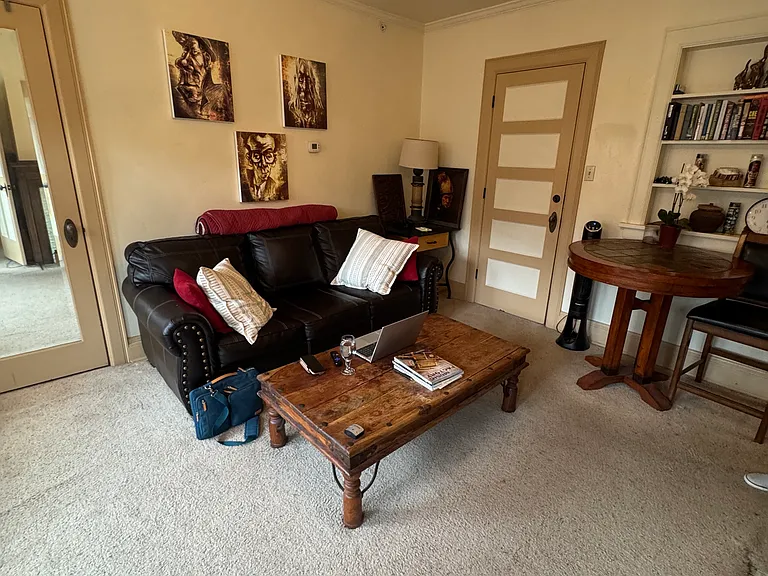 903 Bennett Ave #5 — Photo 4