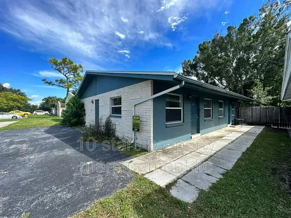 3716 137th Ave N APT B, Largo, FL 33771