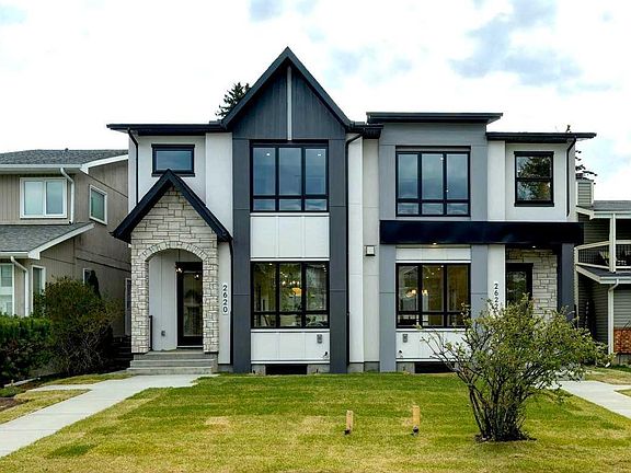 2nd image of 2622 30th St SW