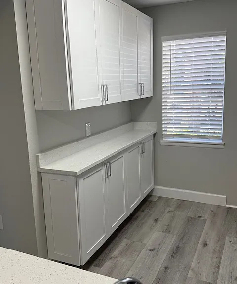 Spring Lake Apartments — Photo 134