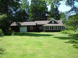 1333 River Rd, Bucksport, ME 04416