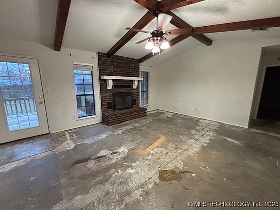 2nd image of 108 Lynn Dr