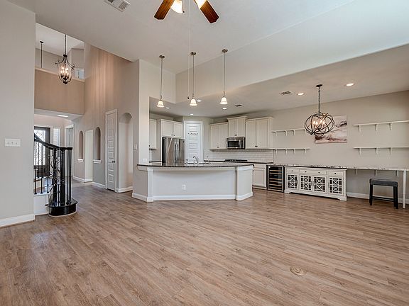5th image of 5007 Sawmill Timber Dr