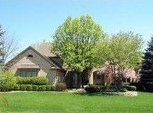 2443 Kingscross Dr, Shelby Township, MI 48316