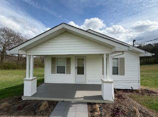 206 Ross Cemetery Rd, Rocky Top, TN 37769