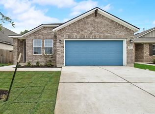 117 Lacey Oak Loop, San Marcos, TX 78666