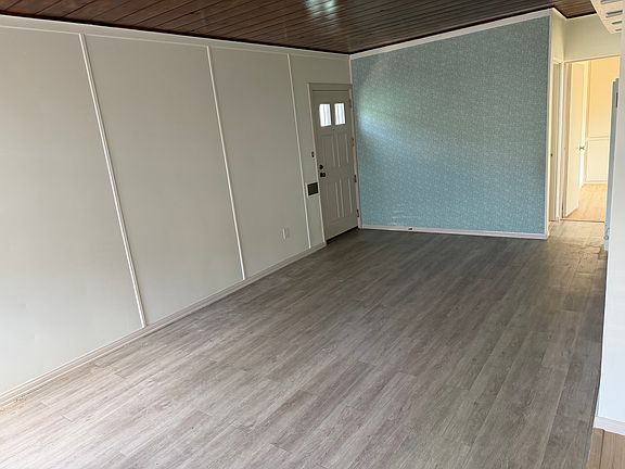 2nd image of 4338 Temecula St