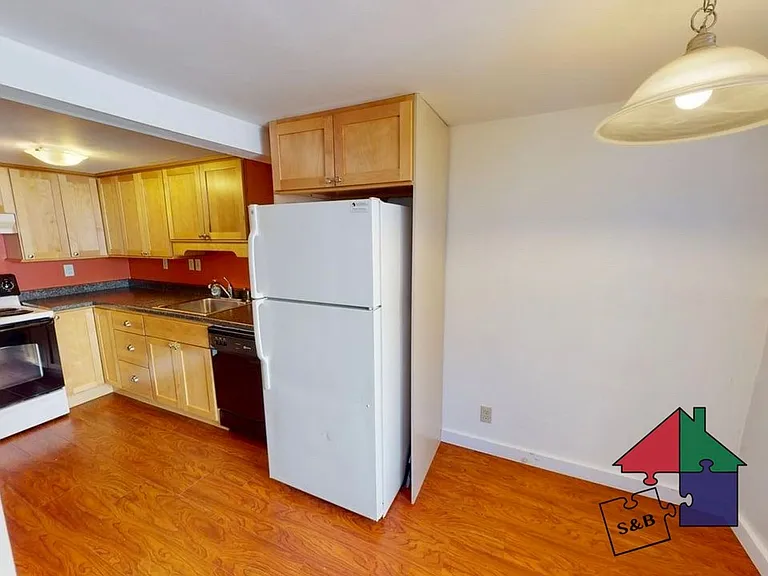 267 Elm St — Photo 11