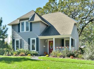 401 6th St NW, New Brighton, MN 55112