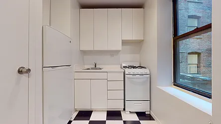 Rented by Bond New York