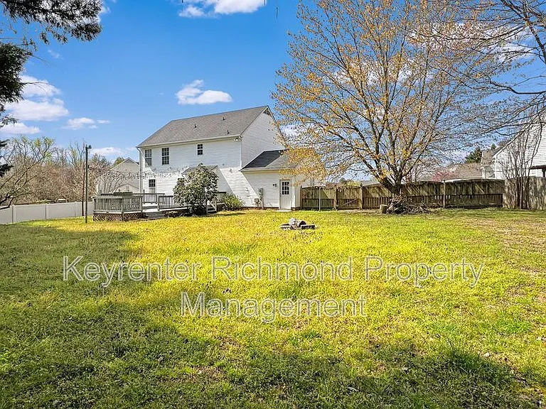 800 Kiefer Field Ct — Photo 29