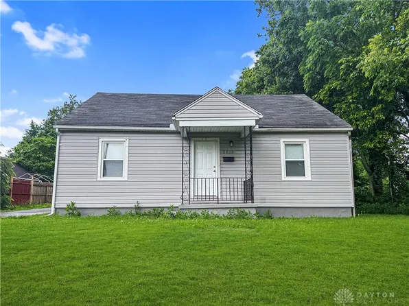 2223 Keenan Ave, Dayton, OH 45414