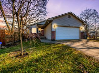 159 W Robert Ave, Hazel Park, MI