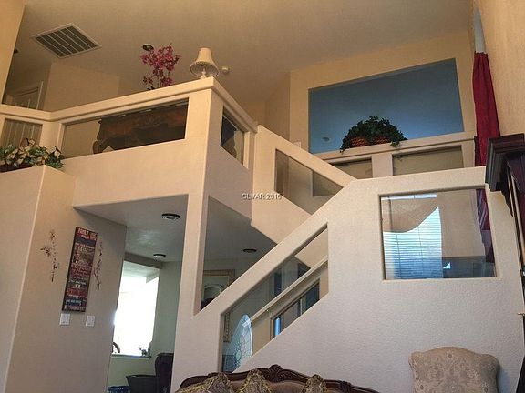 5th image of 1534 Starlight Canyon Ave #0