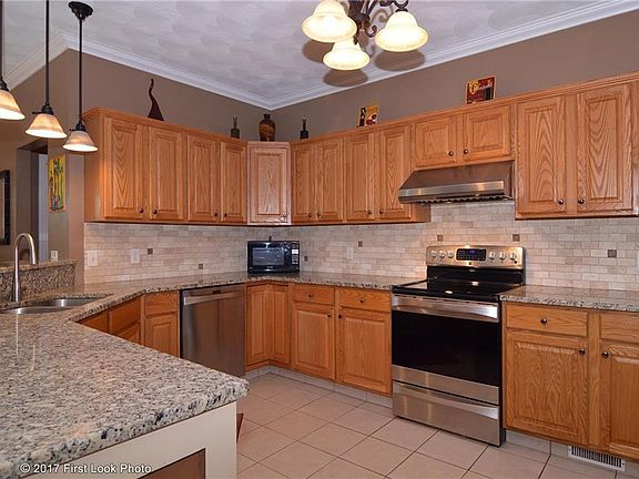 4th image of 205 Westmoreland Ln