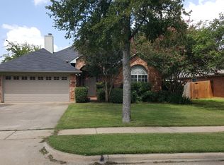 1611 Haydenbend Cir, Grapevine, TX 76051