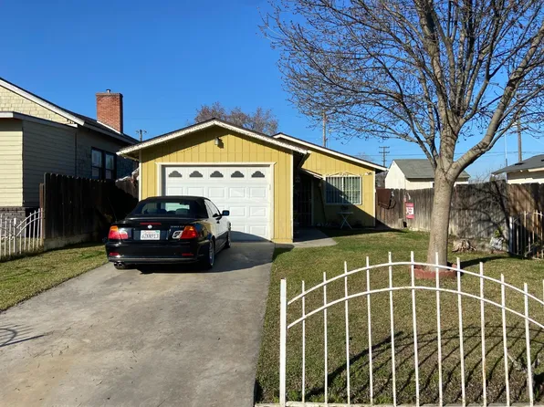 15120 W C St, Kerman, CA 93630