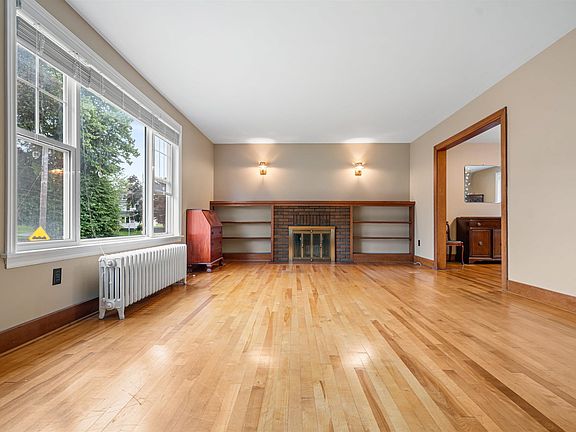 3rd image of 151 Sanborne St