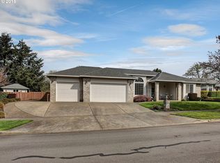13929 Conway Dr, Oregon City, OR 97045