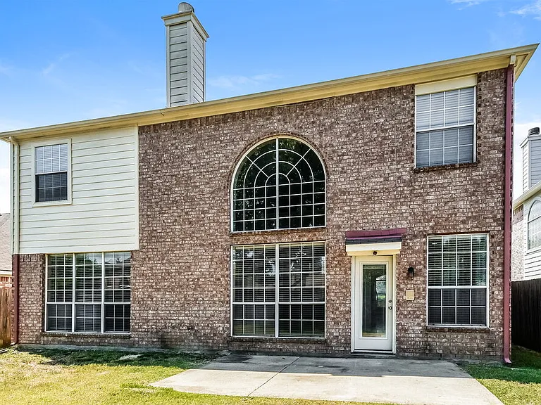 1333 Mill Wood Ln — Photo 17