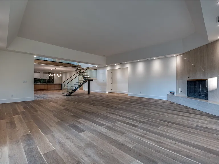 12002 Timberlake Ct — Photo 10