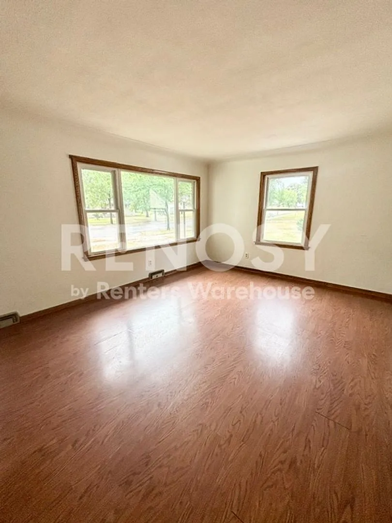 135 24th Ave S in St. Cloud, MN. — Photo 4