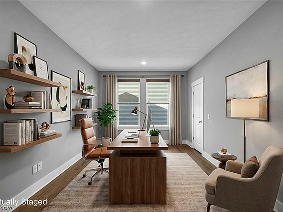 4th image of 8896 Firethorne Dr