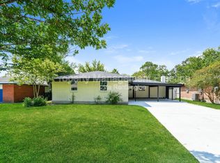 2113 21st Ave N, Texas City, TX 77590