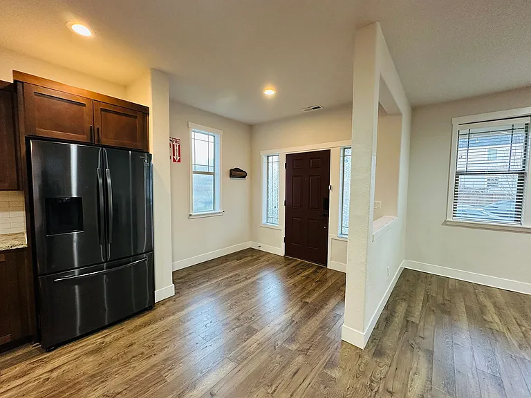 10253 NW 291st Ave — Photo 5