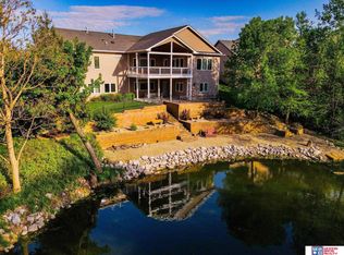 7445 Exbury Rd, Lincoln, NE 68516