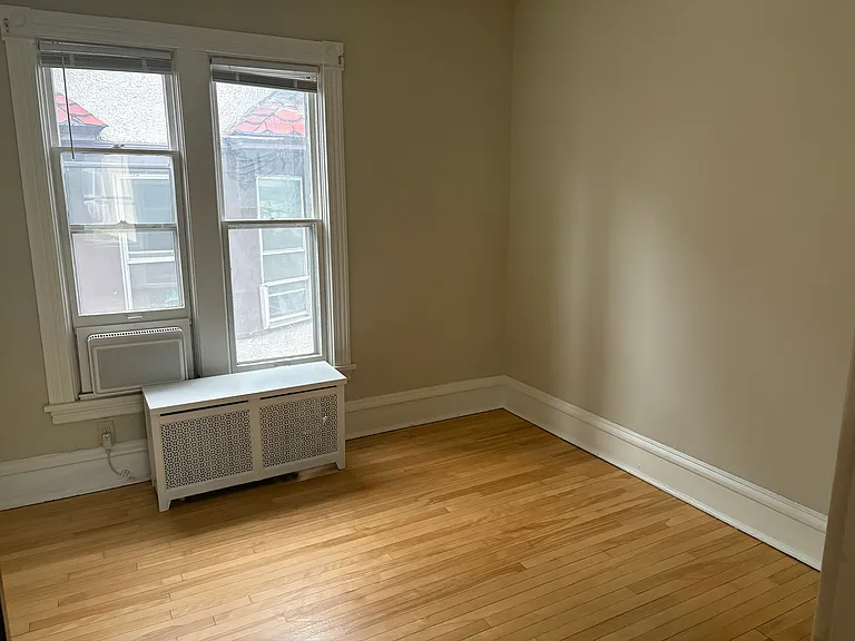 2753 Fremont Ave S #2 — Photo 16