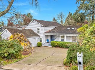 765 Clara Ct, Lake Oswego, OR 97034