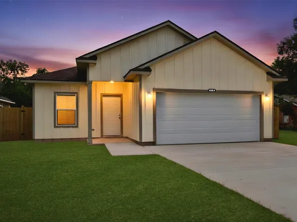 1108 Richard A St #A, Bryan, TX 77803