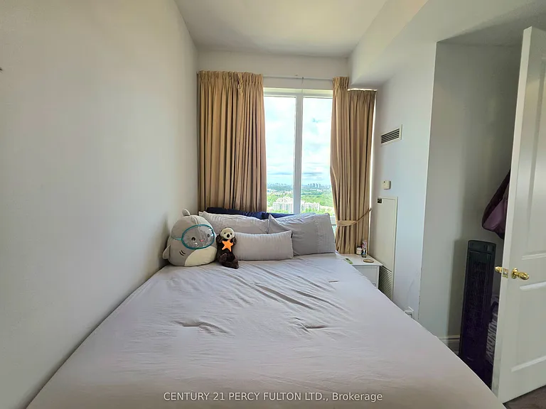 133 Wynford Dr #Penthouse 104 — Photo 25