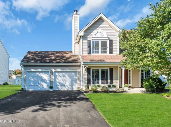 25 Society Hill Way, Tinton Falls, NJ 07724