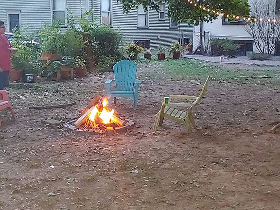 Backyard fire pit