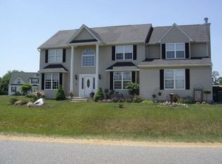 9213 Crescent Ln, La Plata, MD